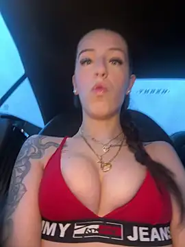 Snapshot of lisapeperoni chatting on 02-11-26, 04:34 lisapeperoni online show from 02-11-26, 04:34