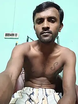 Snapshot of ShinuRoy chatting on 07-19-26, 01:37 ShinuRoy online show from 07-19-26, 01:37
