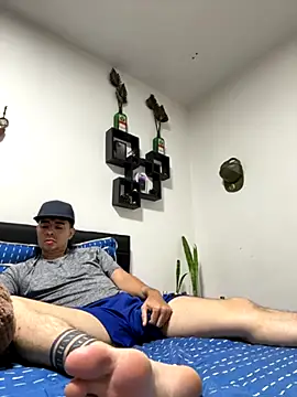 Snapshot of Jaguer2213 chatting on 09-09-25, 03:17 Jaguer2213 online show from 09-09-25, 03:17