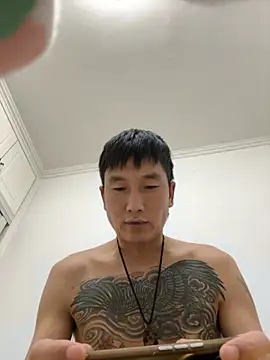 Snapshot of YJBJ258258 chatting on 11-10-25, 11:42 YJBJ258258 online show from 11-10-25, 11:42