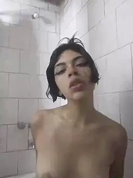 Snapshot of Kitty665g chatting on 09-15-25, 08:20 Kitty665g online show from 09-15-25, 08:20