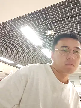 Snapshot of nnnnnan9527 chatting on 09-15-25, 01:49 nnnnnan9527 online show from 09-15-25, 01:49