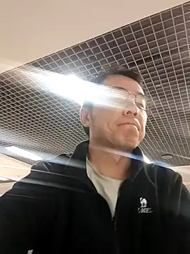 Snapshot of nnnnnan9527 chatting on 10-15-25, 07:41 nnnnnan9527 online show from 10-15-25, 07:41