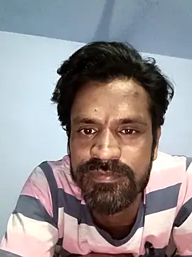 Snapshot of Mr_xxx007@xh chatting on 04-26-26, 02:37 Mr xxx007xh online show from 04-26-26, 02:37