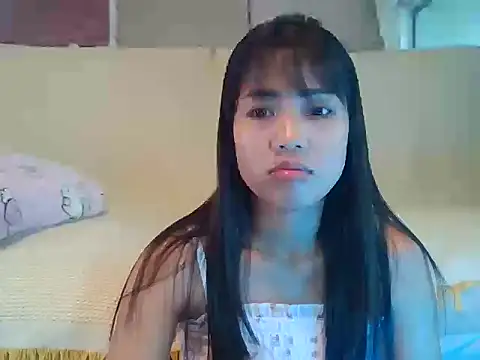 Snapshot of AnnewithanE chatting on 10-13-25, 01:38 AnnewithanE online show from 10-13-25, 01:38