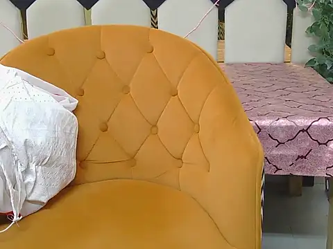 Its-ishikaa online show from 10-26-25, 04:07