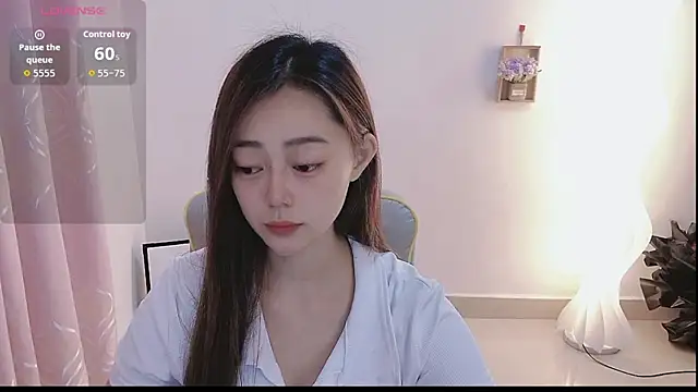 Abb-qiaoyi online show from 10-20-25, 04:29