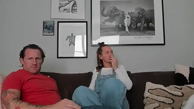 Snapshot of Coitus_Swe chatting on 10-11-25, 01:53 Coitus Swe online show from 10-11-25, 01:53