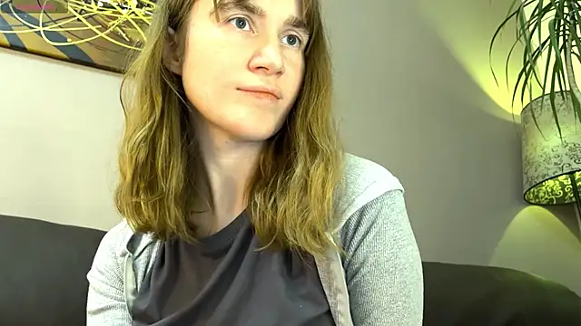 velina   online show from 10-19-25, 08:31