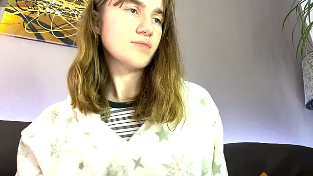 velina   online show from 10-24-25, 08:27