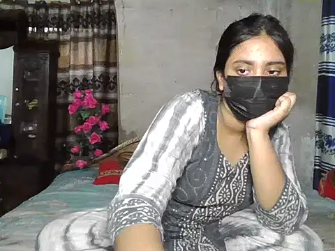 Snapshot of mou002@xh chatting on 10-12-25, 04:44 mou002xh online show from 10-12-25, 04:44