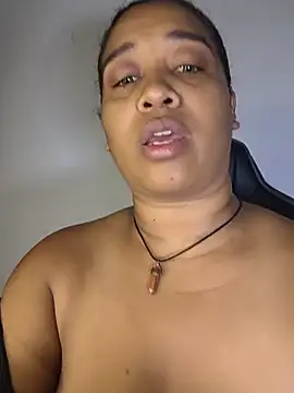 Snapshot of Yera_brown69 chatting on 08-04-26, 11:18 Yera brown69 online show from 08-04-26, 11:18