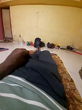 Snapshot of choot_paglu chatting on 10-27-25, 11:14 choot paglu online show from 10-27-25, 11:14