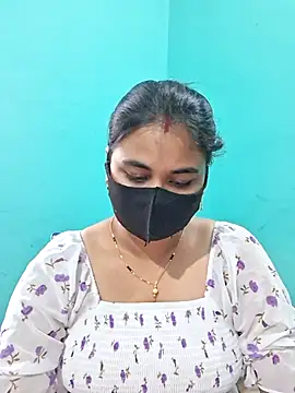 Snapshot of DivyaBhabhi69@xh chatting on 07-07-26, 09:46 DivyaBhabhi69xh online show from 07-07-26, 09:46