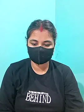 Snapshot of DivyaBhabhi69@xh chatting on 07-12-26, 10:01 DivyaBhabhi69xh online show from 07-12-26, 10:01