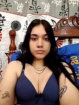 emmii cute online show from 10-04-25, 01:58