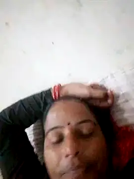 Suhani hot12 online show from 10-19-25, 04:18