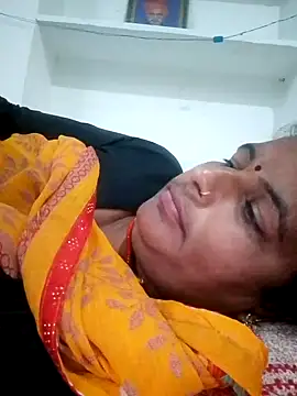 Suhani hot12 online show from 11-17-25, 06:35