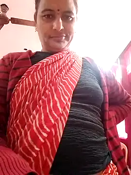 Suhani hot12 online show from 12-20-25, 03:35