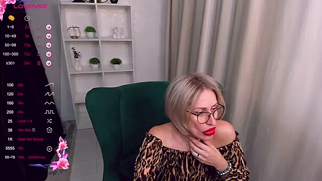 PamellaMurphy online show from 11-11-25, 05:51