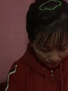 Star-sweet online show from 10-23-25, 01:38