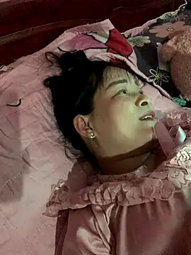 Star-sweet online show from 10-25-25, 03:07