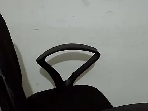 Mon-Luv online show from 02-20-26, 08:31