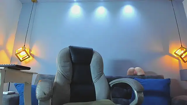 Eross Santy online show from 03-26-26, 01:38