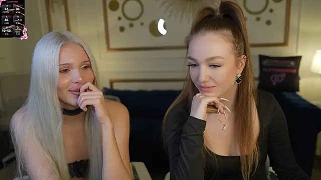 Ella 054 online show from 11-10-25, 04:17