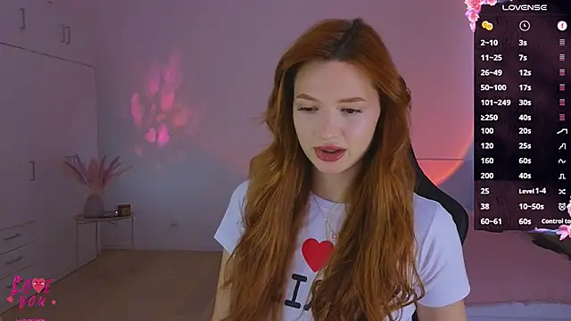 Snapshot of CuteAriel7 chatting on 05-19-26, 03:18 CuteAriel7 online show from 05-19-26, 03:18
