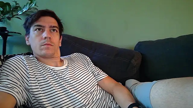 Snapshot of Ador_mask chatting on 09-20-25, 01:34 Ador mask online show from 09-20-25, 01:34