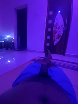 Snapshot of blackyporiki chatting on 10-30-25, 04:30 blackyporiki online show from 10-30-25, 04:30