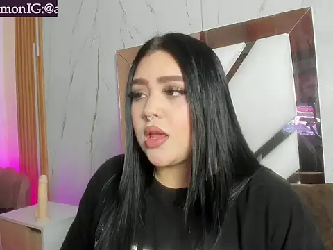 Snapshot of im_bunny__ chatting on 05-18-26, 01:28 im bunny online show from 05-18-26, 01:28