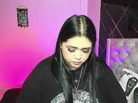 Snapshot of im_bunny__ chatting on 05-29-26, 05:22 im bunny online show from 05-29-26, 05:22