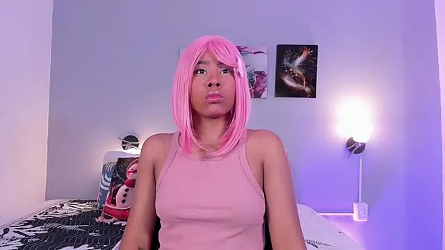 SophieW1 online show from 11-10-25, 12:26