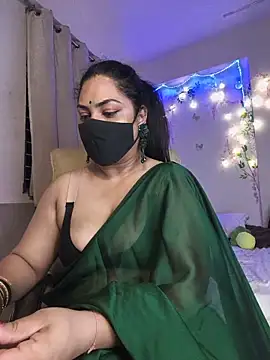 Snapshot of Indian_queen007 chatting on 05-30-26, 06:16 Indian queen007 online show from 05-30-26, 06:16