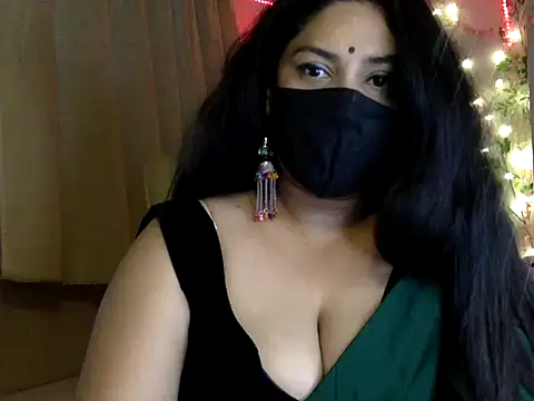 Snapshot of Indian_queen007 chatting on 06-20-26, 07:27 Indian queen007 online show from 06-20-26, 07:27