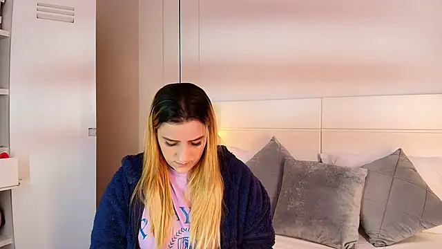 Dakota Megan 69 online show from 09-30-25, 02:44