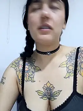 Jinx  x online show from 11-13-25, 04:11