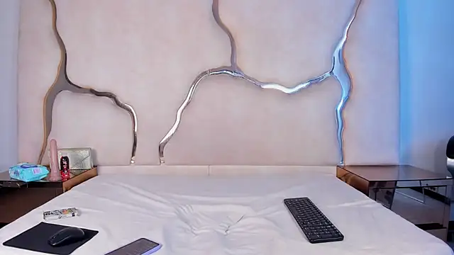 Amaia Sophia online show from 02-22-26, 02:59