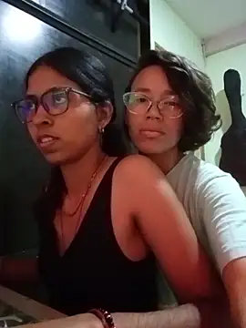 Snapshot of kiss_mm chatting on 11-06-25, 05:30 kiss mm online show from 11-06-25, 05:30