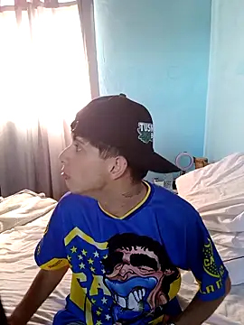 matiatr1112 online show from 11-10-25, 07:35