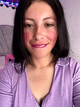 Mia salinass online show from 09-24-25, 05:27