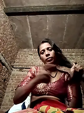 Snapshot of Xx_pooja chatting on 10-19-25, 03:12 Xx pooja online show from 10-19-25, 03:12