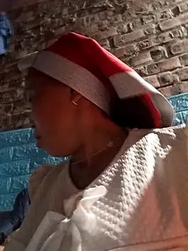 me-cute online show from 12-16-25, 11:10