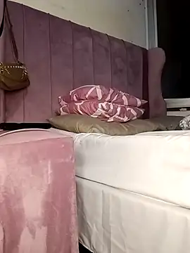 HappygalTheQueen online show from 03-14-26, 11:43