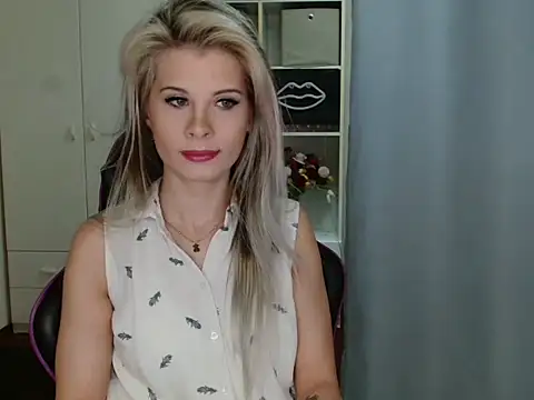 KristineGlow online show from 02-12-26, 07:14