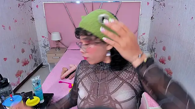 SafiroAgataaa online show from 09-13-25, 07:57