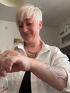 Rozendefotz online show from 03-24-26, 07:35