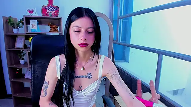 Dulce Miaa  online show from 12-04-25, 04:38